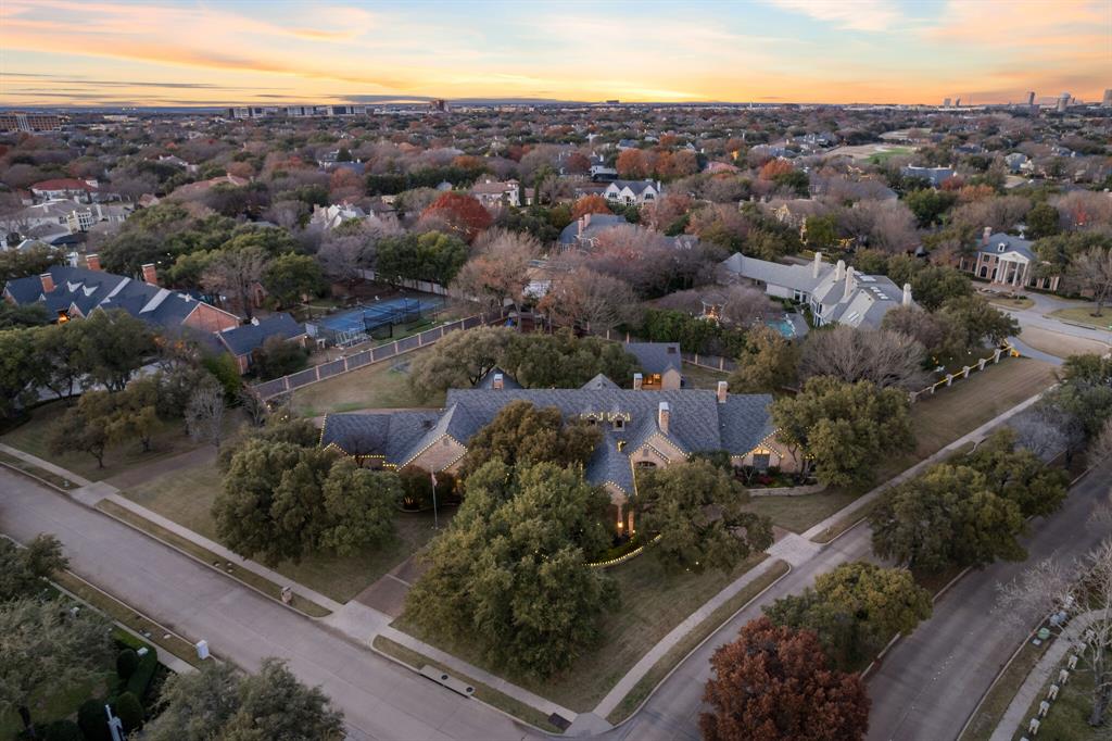 Willow Bend Country Ph One-R - Residential