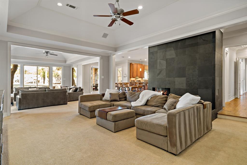 Willow Bend Country Ph One-R - Residential