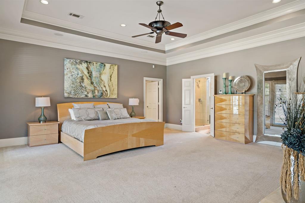 Willow Bend Country Ph One-R - Residential