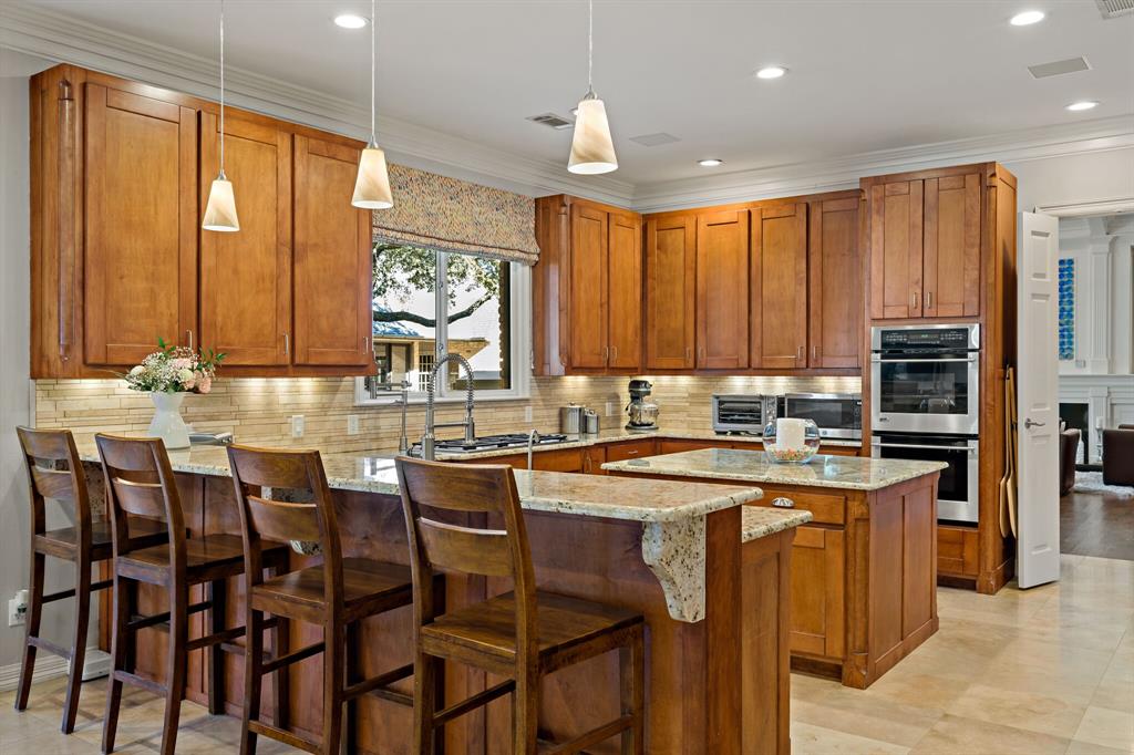 Willow Bend Country Ph One-R - Residential