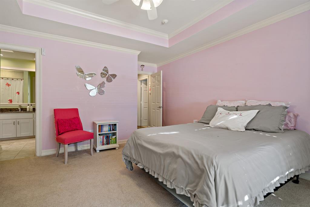 Willow Bend Country Ph One-R - Residential