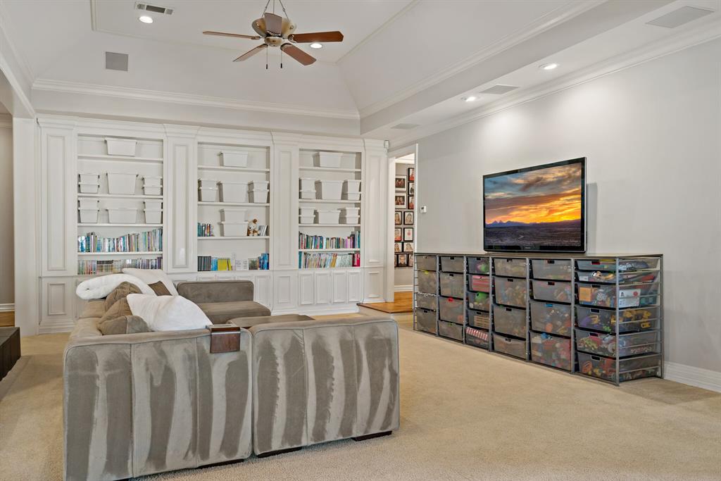 Willow Bend Country Ph One-R - Residential