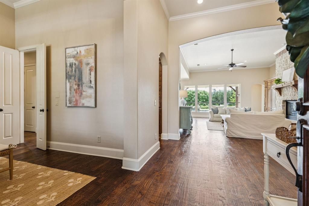 1910 Blue Forest Drive