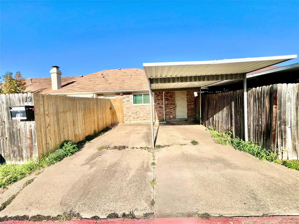 Mountain Crk Twnhses 02 - Residential