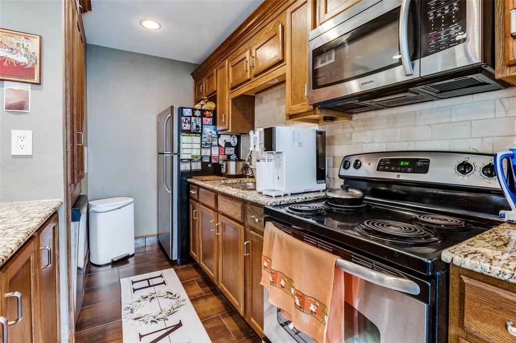 Los Nogales Condo - Residential