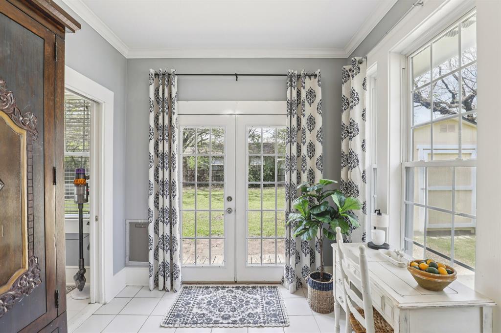 College - Residential