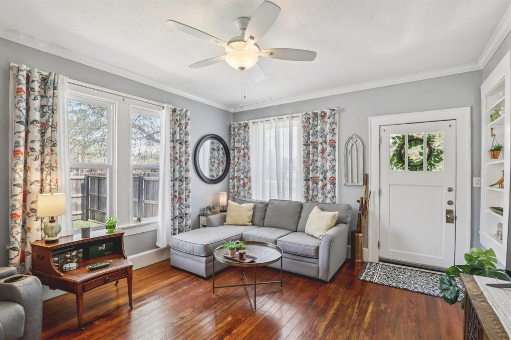 College - Residential