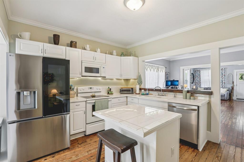 College - Residential