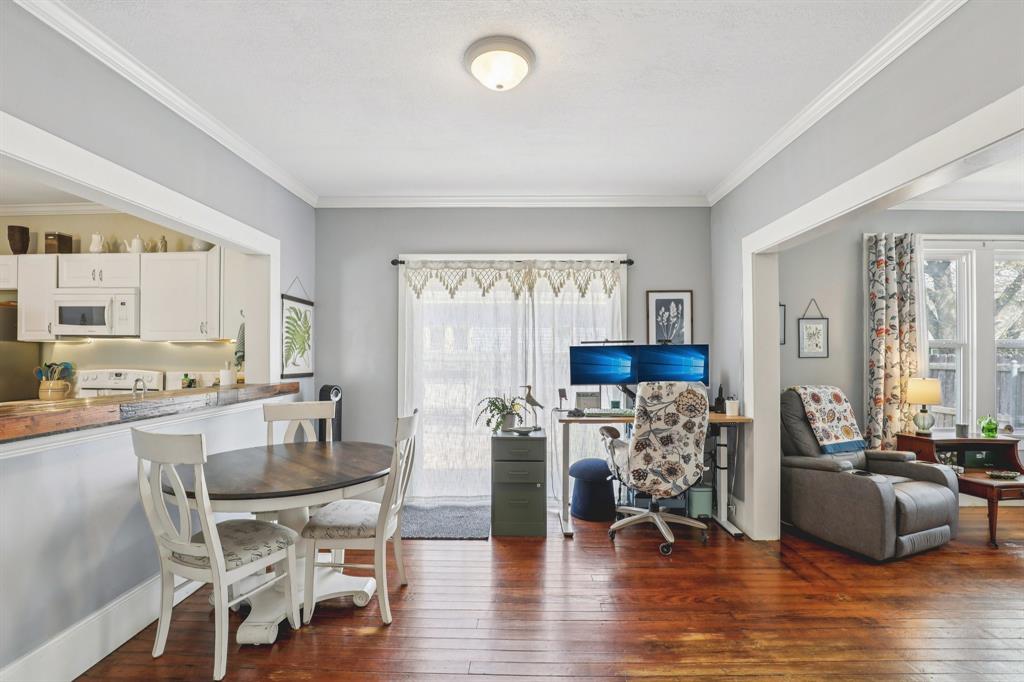 College - Residential