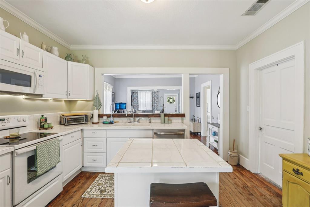 College - Residential