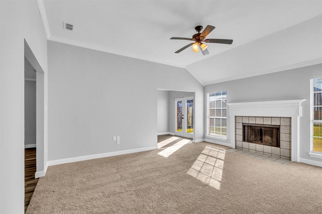 1112 Old Knoll Drive