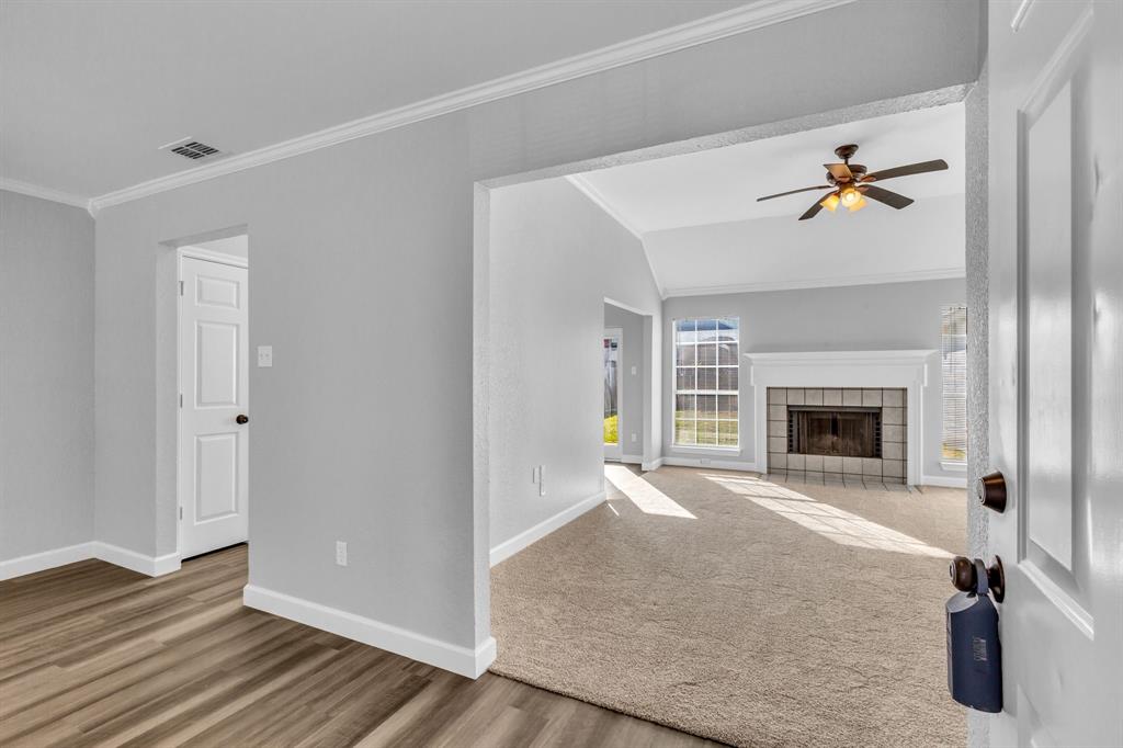 1112 Old Knoll Drive