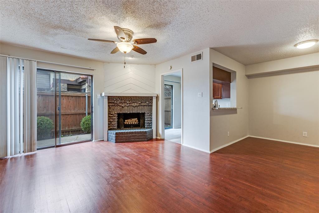 UNIVERSITY CROSSROADS I & II - Residential