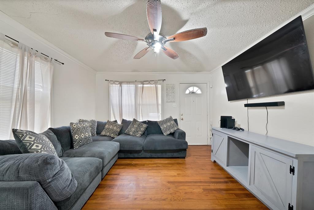 Taylor 02 - Residential