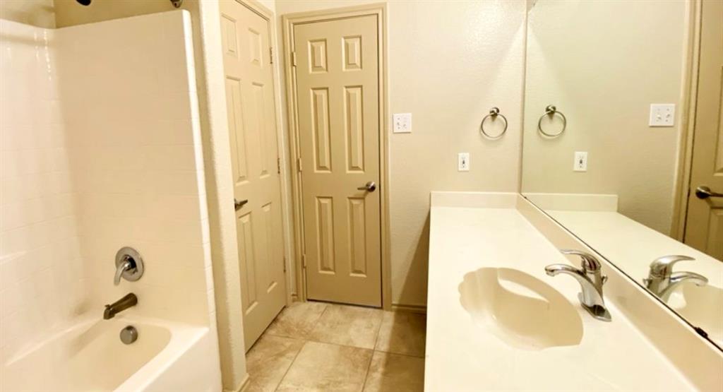 Summer Creek Ranch - Residential Lease