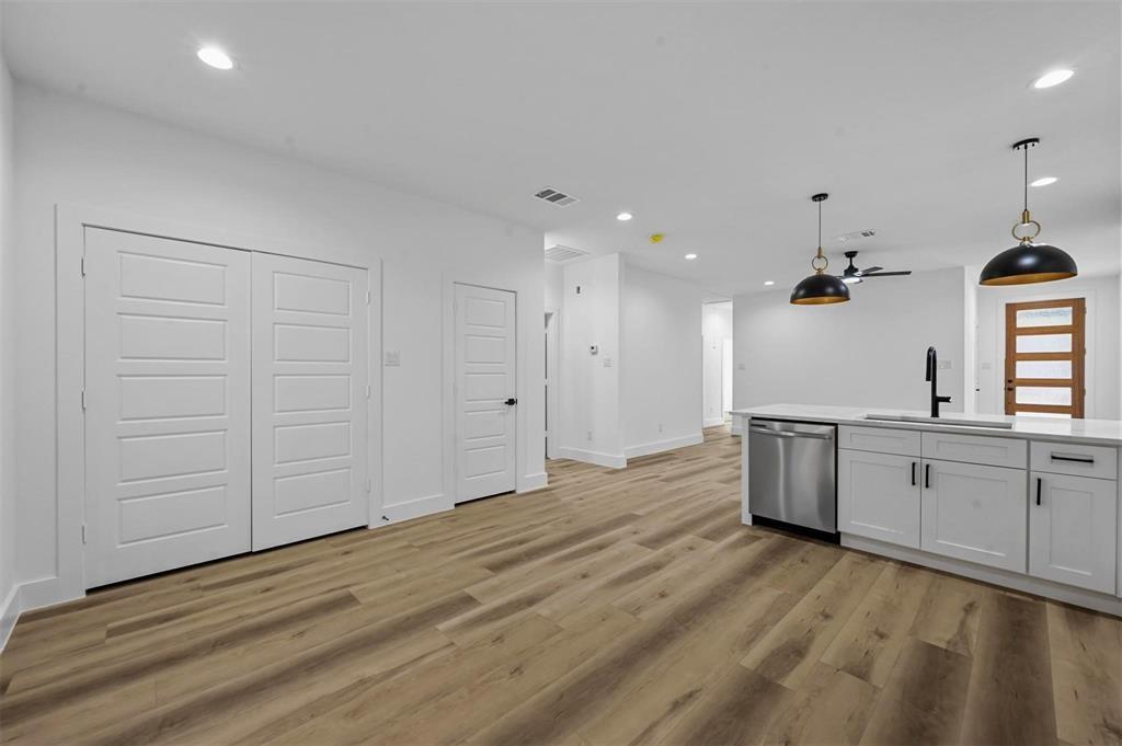 Sunny Acres - Residential Lease