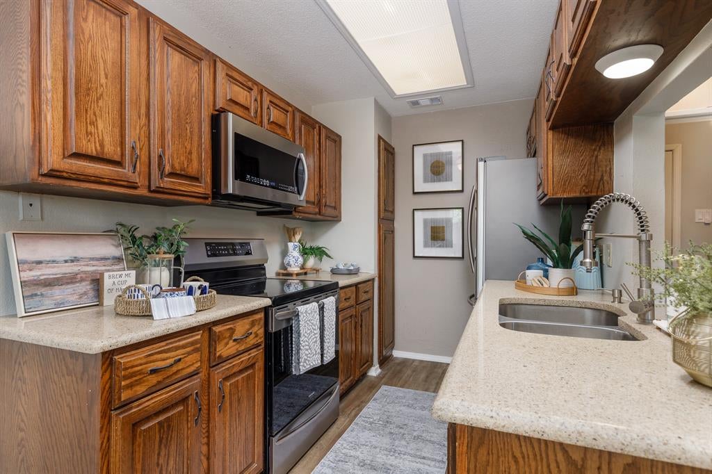 8404 Forest Lane 203