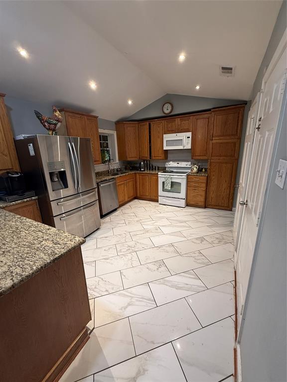 3424 Cardinal Lane