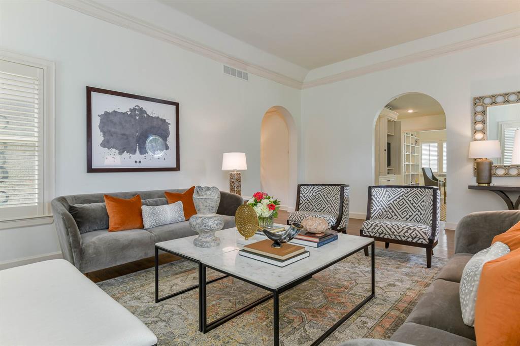 HIGHLAND PARK WEST 4TH INST - Residential