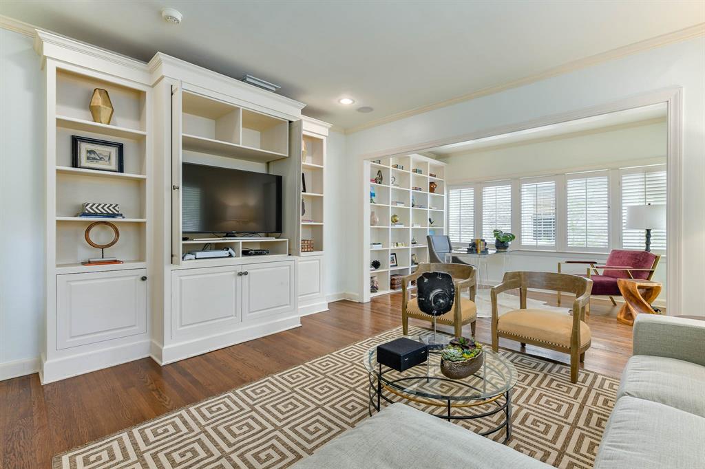 HIGHLAND PARK WEST 4TH INST - Residential