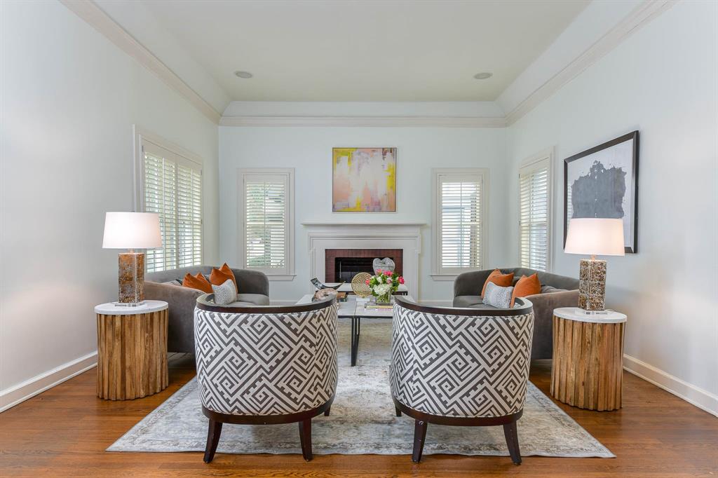 HIGHLAND PARK WEST 4TH INST - Residential