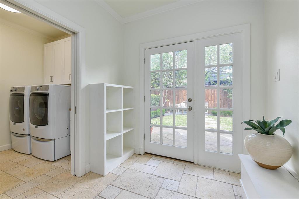 HIGHLAND PARK WEST 4TH INST - Residential