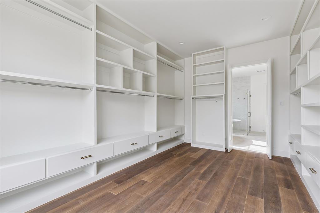 GASTON TERRACE - Residential