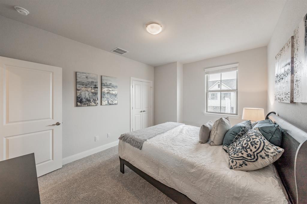 Lake Parc Village - Residential