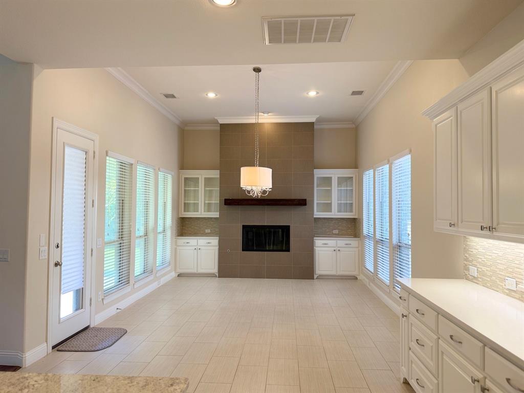 Crossing At Lawler Park Ph 3b The - Residential Lease