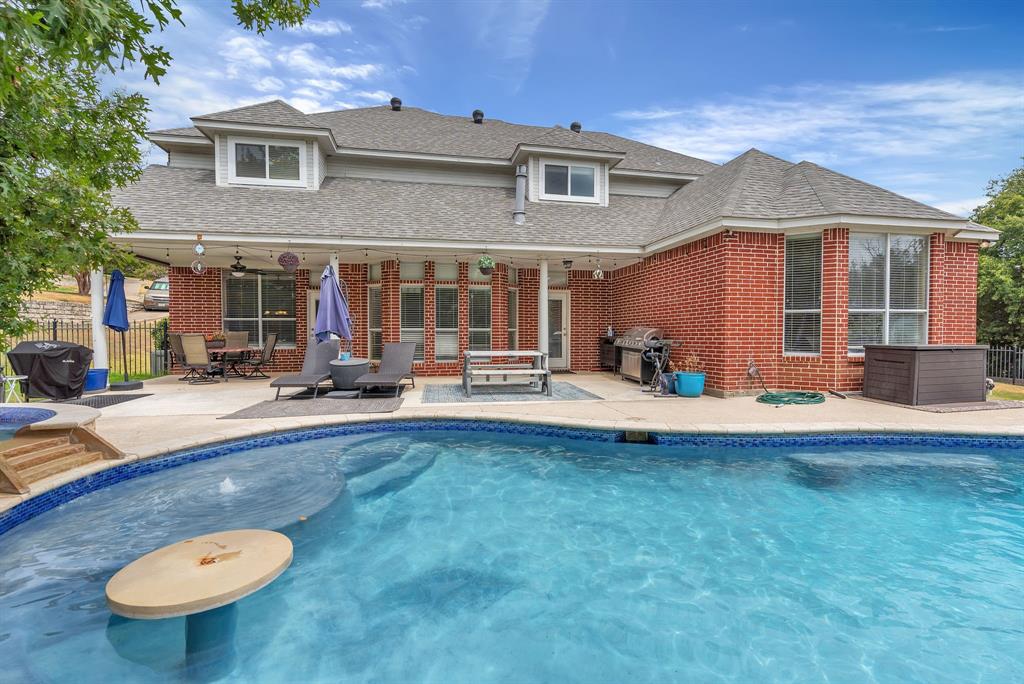 333 Coach House Circle