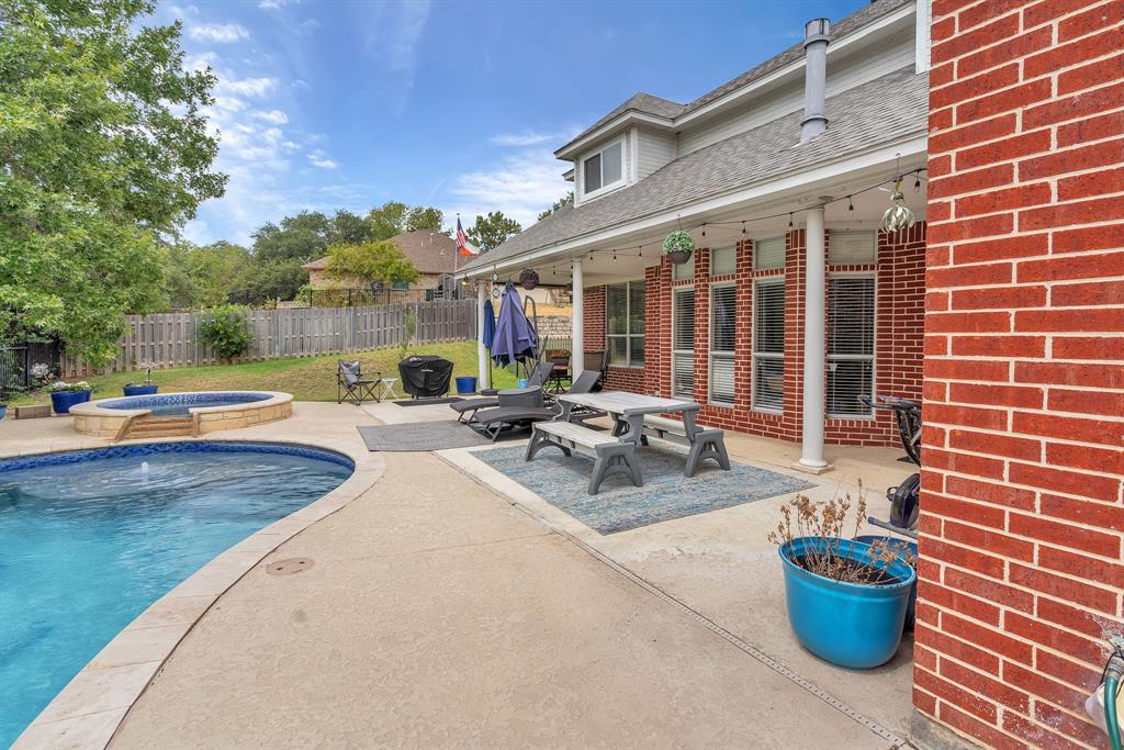 333 Coach House Circle