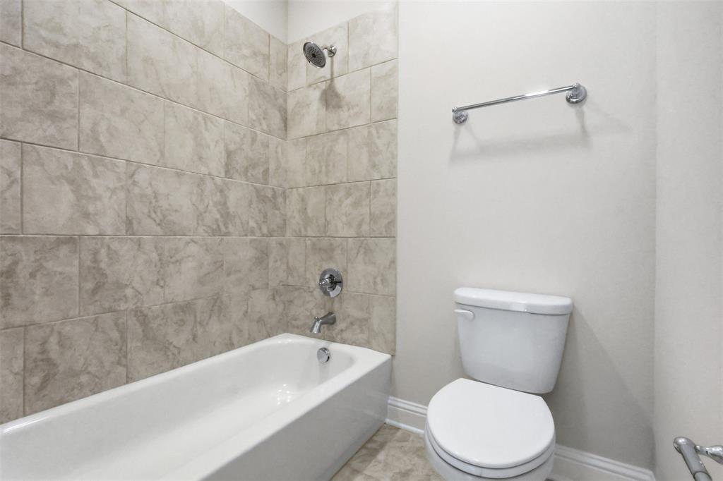 Tuscany Villas - Residential