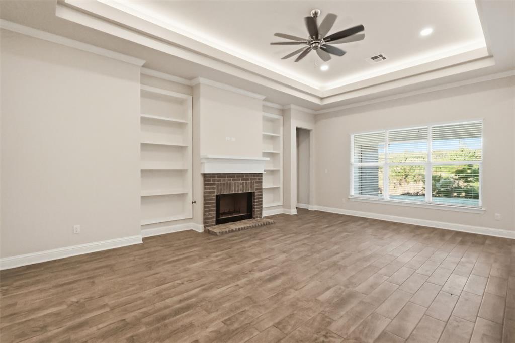 Tuscany Villas - Residential