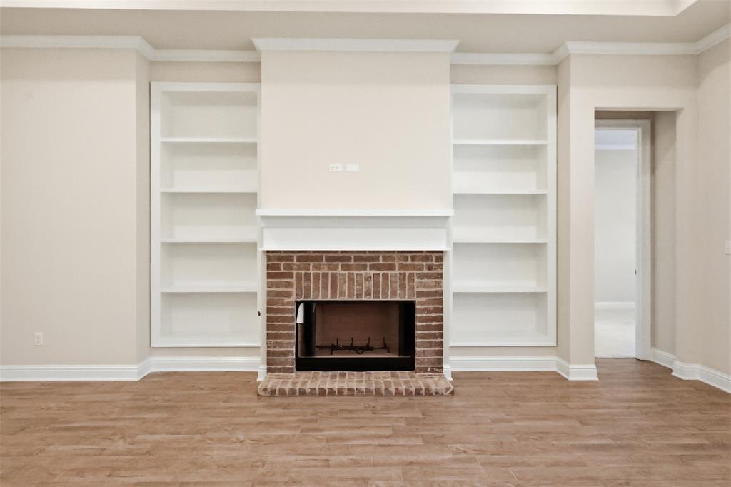 Tuscany Villas - Residential