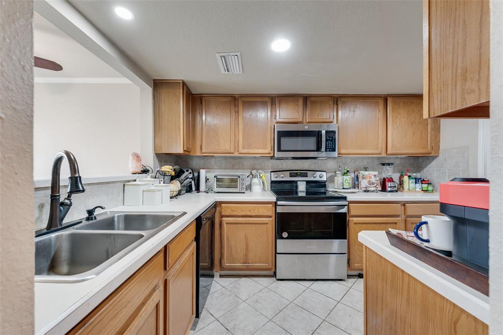 Hickory Street Village Ph I - Residential