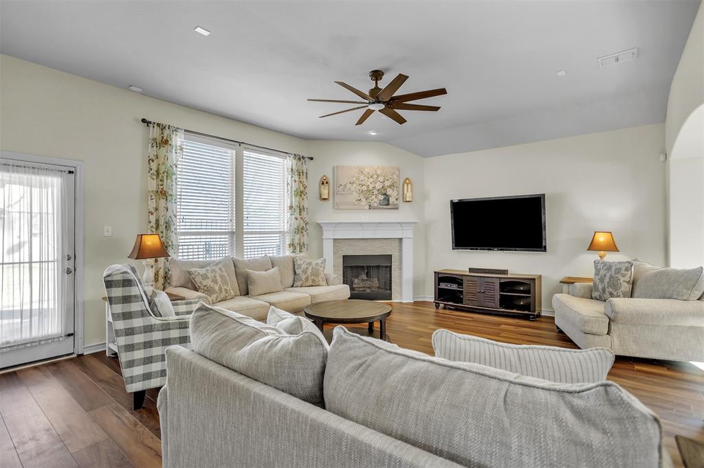 1318 Brundidge Drive