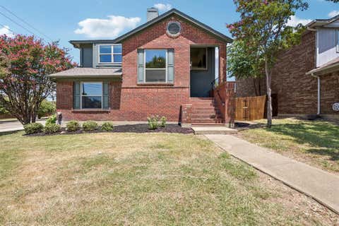 Photo of 1601 Kingspoint Drive, Carrollton, TX 75007 (MLS # 21347720)