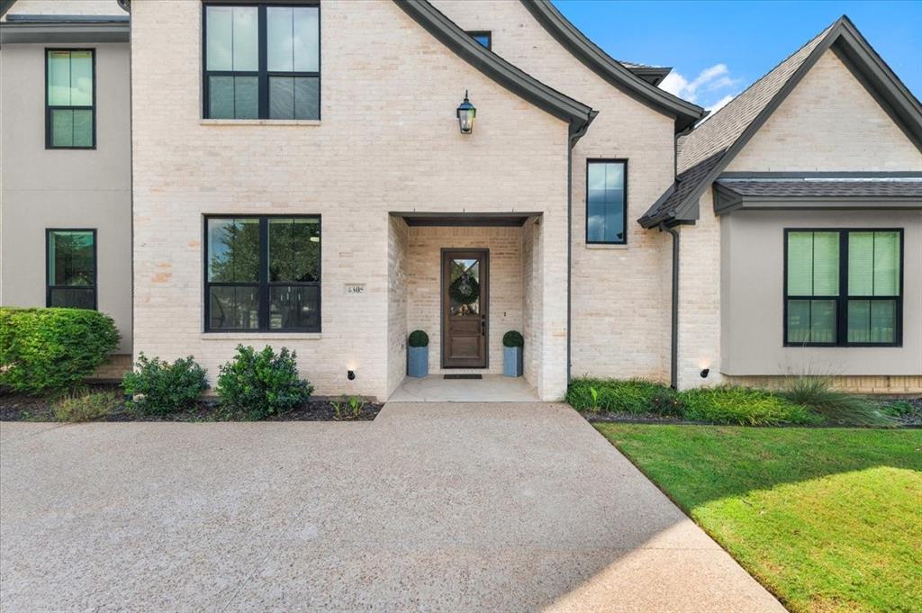 4305 Shale Bluff Court