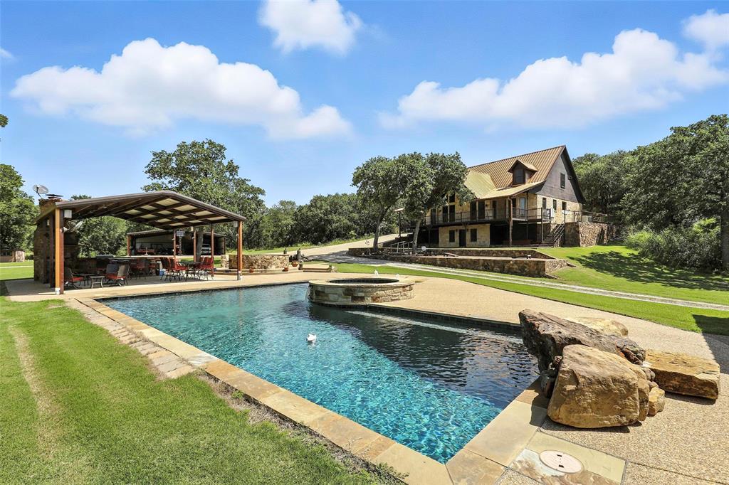 6135 Dobbs Valley Road