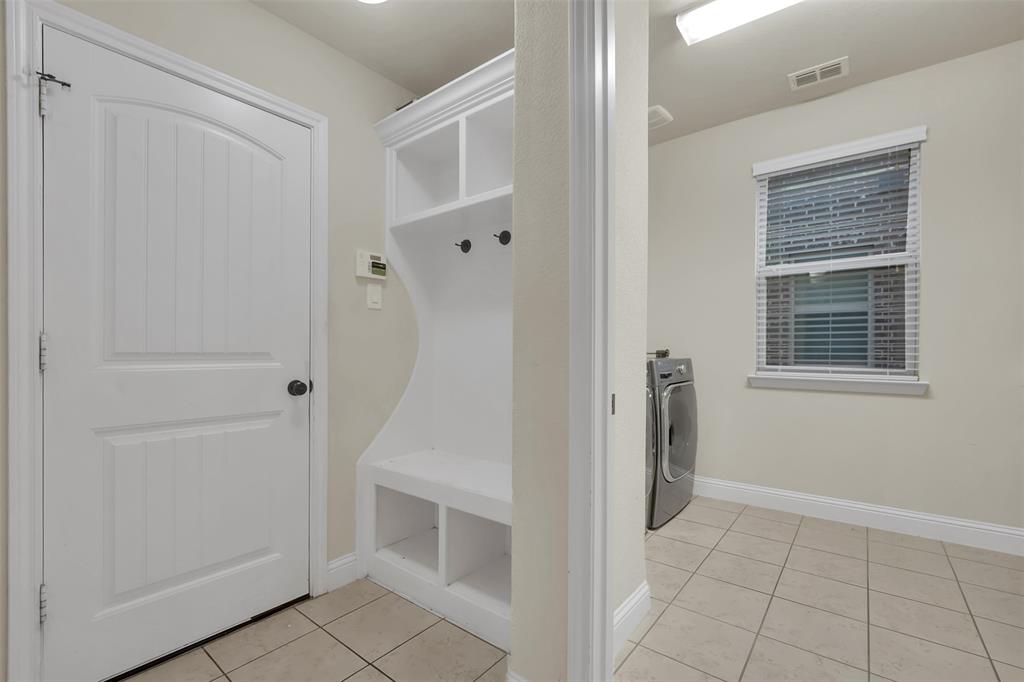 Trinity Lakes Residential - Residential