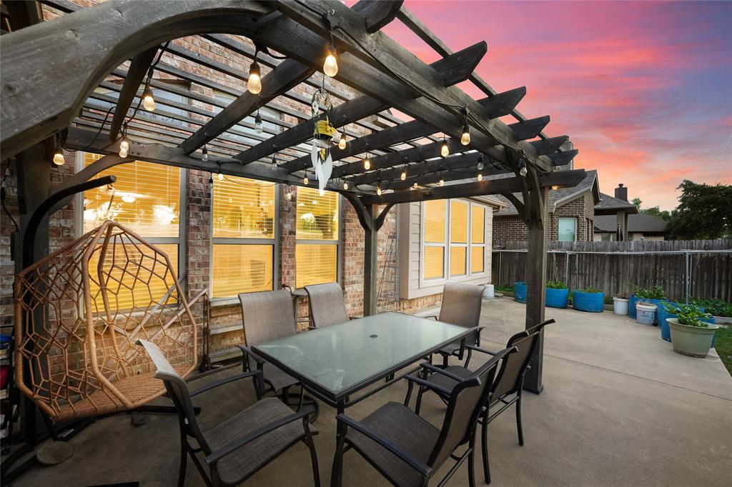 Trinity Lakes Residential - Residential