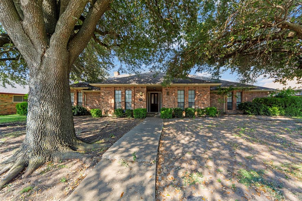 1445 Thunderbrook Drive