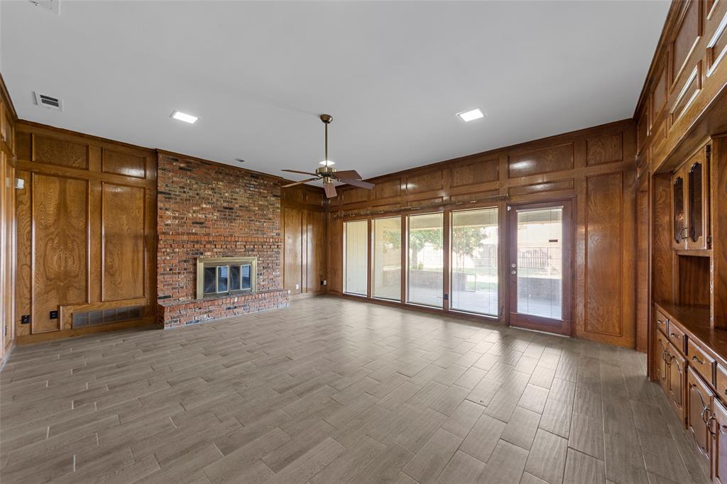 1445 Thunderbrook Drive
