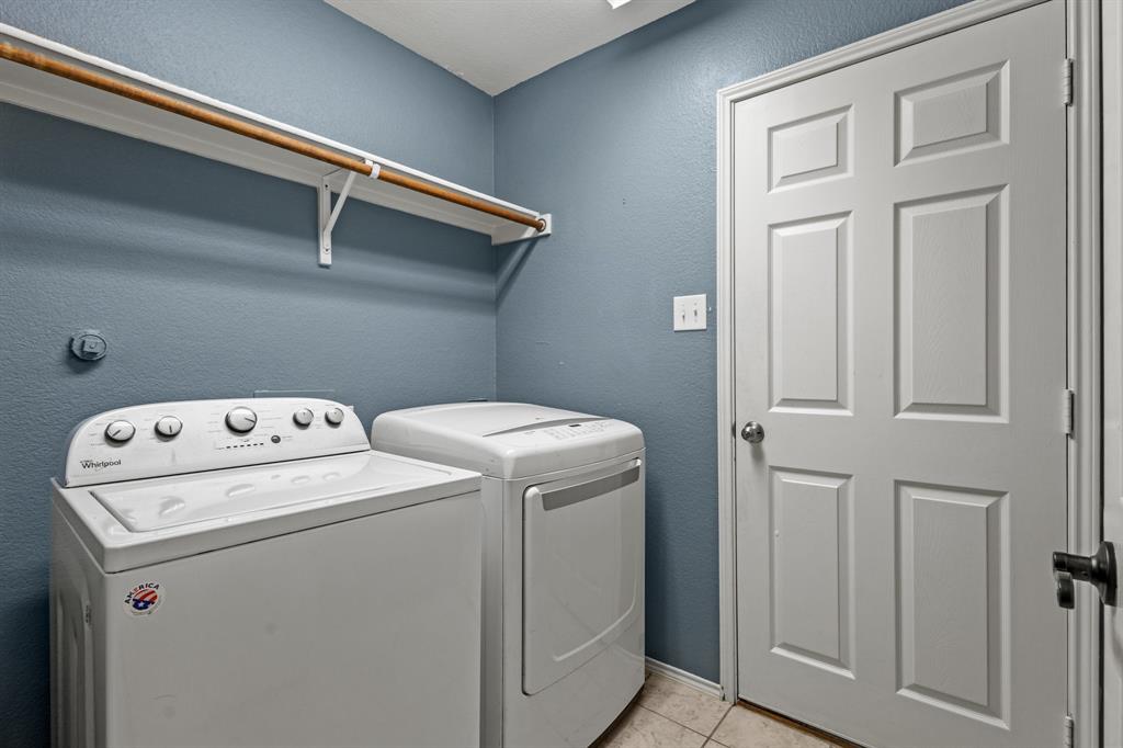 Foxwood Glen - Residential