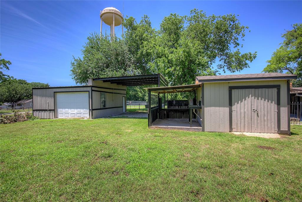 Whispering Oaks - Residential