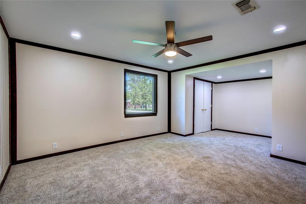 Whispering Oaks - Residential