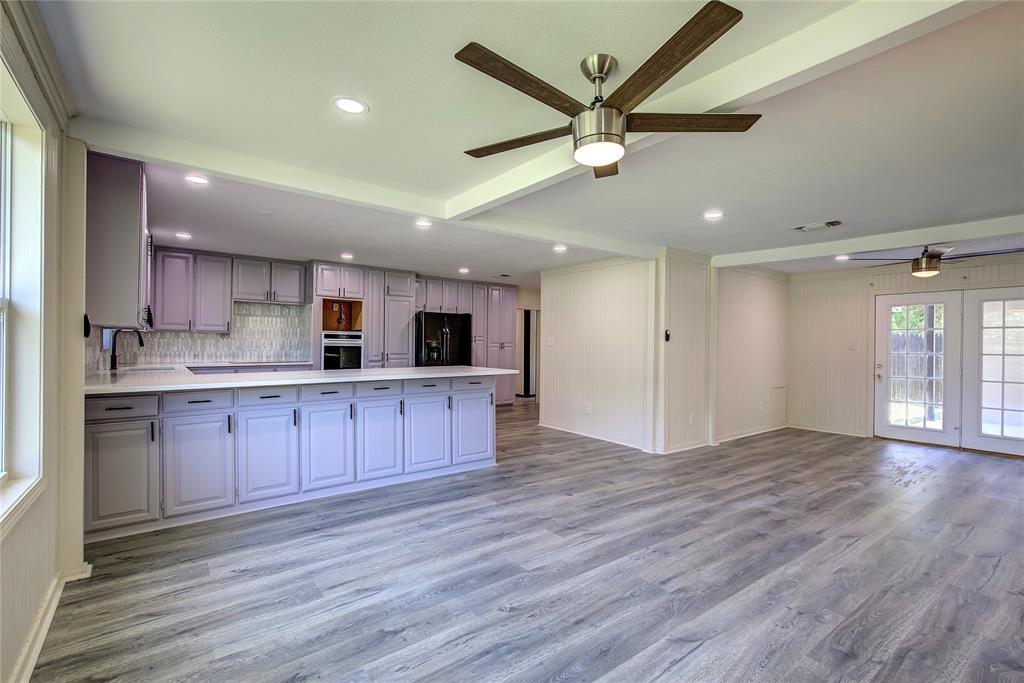 Whispering Oaks - Residential