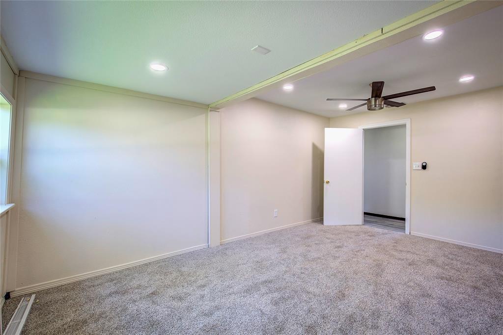 Whispering Oaks - Residential