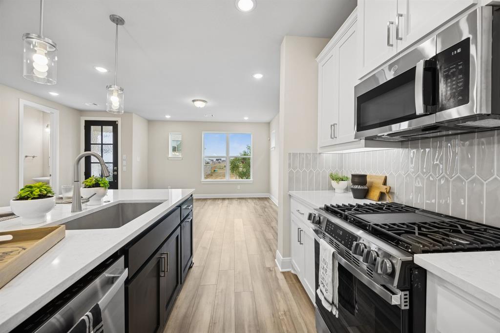 Painted Tree-Woodland West - Residential