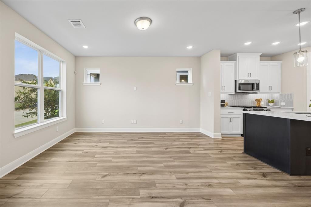 Painted Tree-Woodland West - Residential